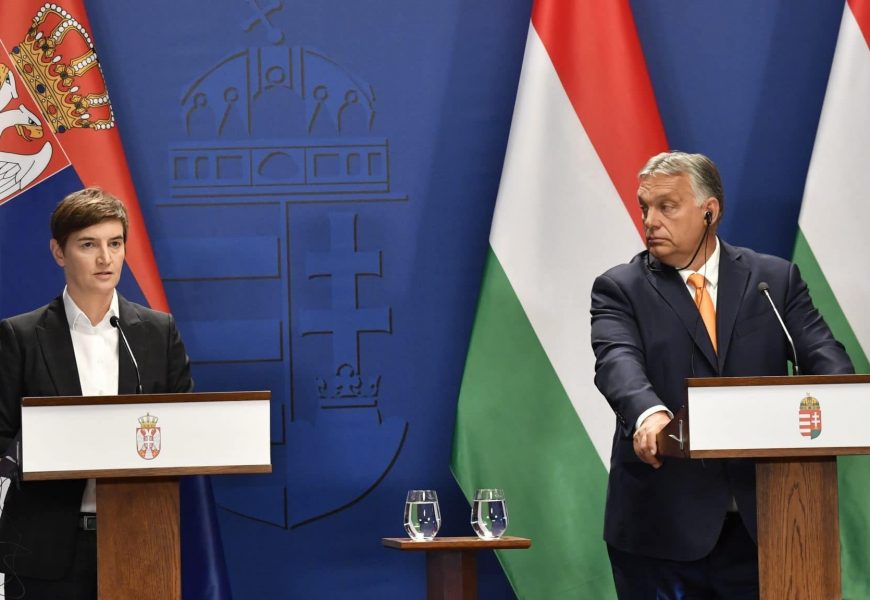 奧爾班說，塞爾維亞和匈牙利將“重建、保護中歐”